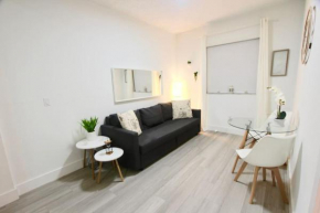 Trendy 1 Bedroom Miami Beach Apartment